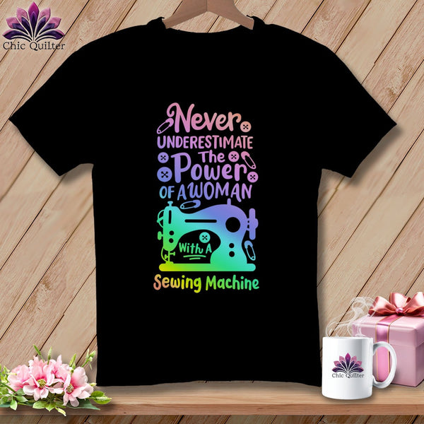MyDesigns Physical Item S / Black Never Underestimate the Power of a Woman ~ Relaxed Fit Tee