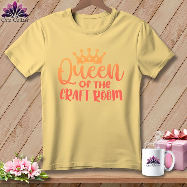 MyDesigns Physical Item Banana / S Queen of the Craft Room ~Premium Tee