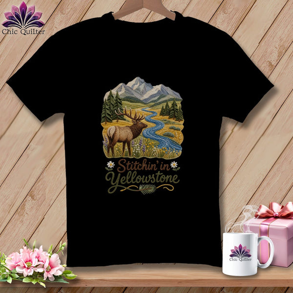 MyDesigns Physical Item S / Black Yellowstone National Park ~ Elk, Stitchin in ~ Relaxed Fit Tee