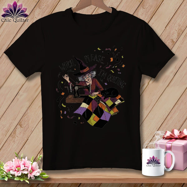 MyDesigns Physical Item S / Dark Grey Heather WITCH, PLEASE. I'M QUILTING. ~ Relaxed Fit Tee