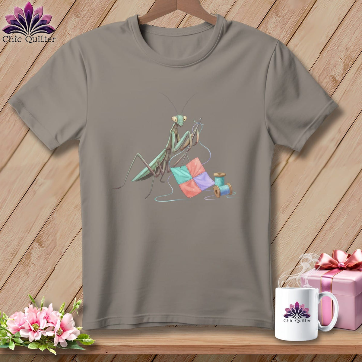MyDesigns Physical Item S / Sandstone Hands Already Folded ~ Premium Tee