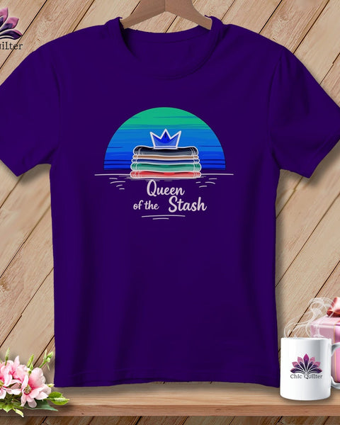 MyDesigns Physical Item S / Team Purple Queen of the Stash ~ Relaxed Fit Tee