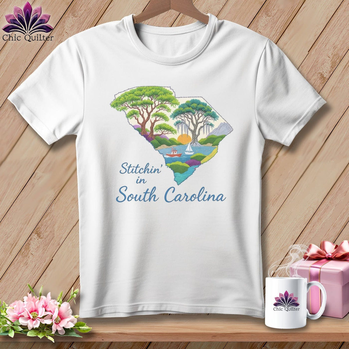 MyDesigns Physical Item S / White Stitchin' in South Carolina ~ Relaxed Fit Tee