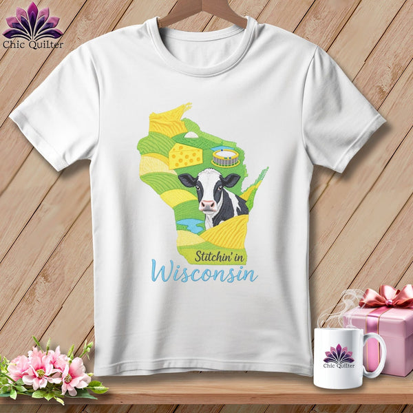 MyDesigns Physical Item S / White Stitchin' in Wisconsin ~ Relaxed Fit Tee
